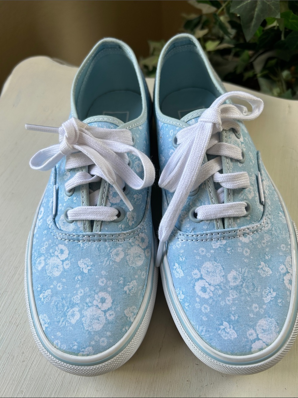 Vans Light Blue Floral Canvas Lace-Up Platform Sneakers Size 7 New - Picture 8 of 13